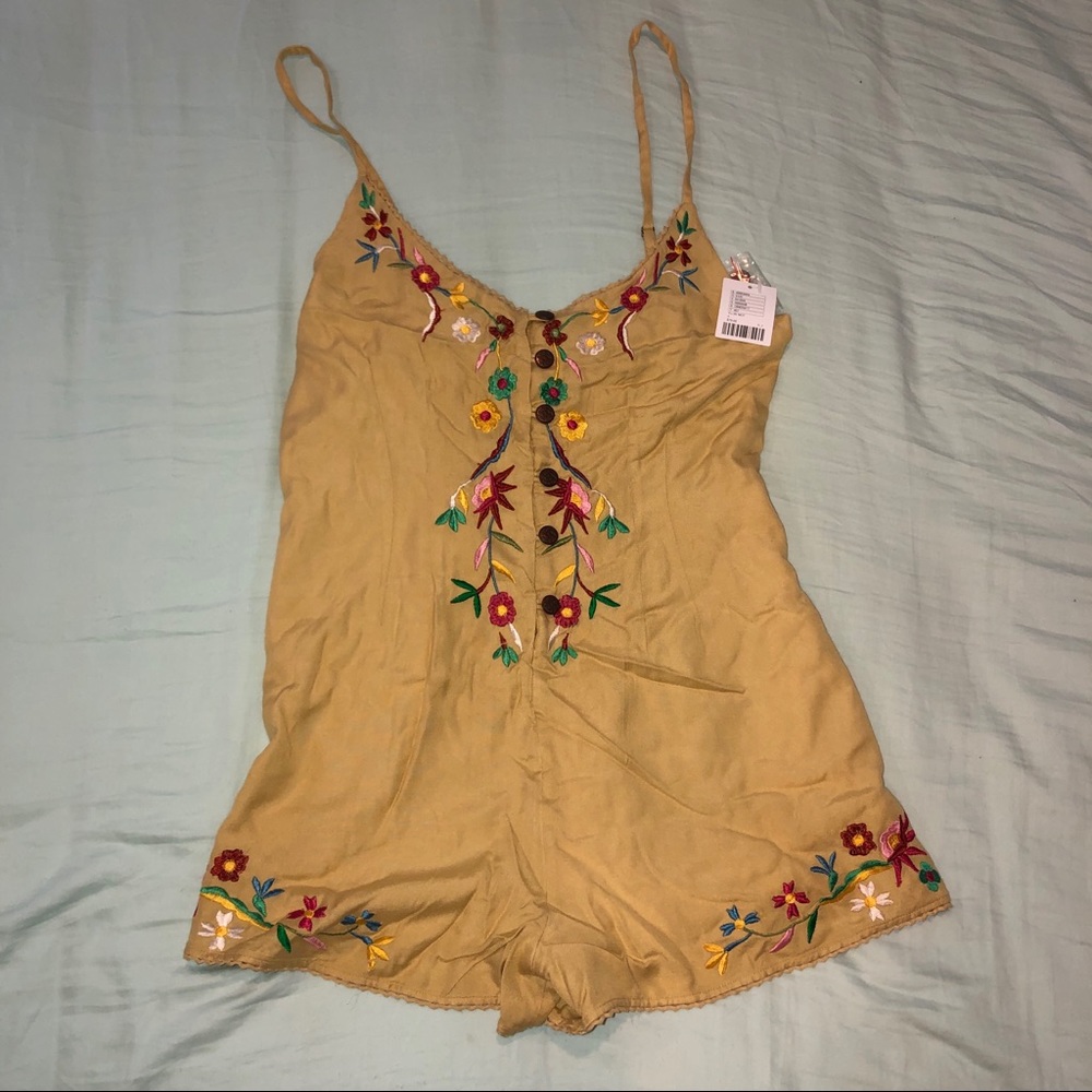 Adorable Urban Outfitters Embroidered Romper